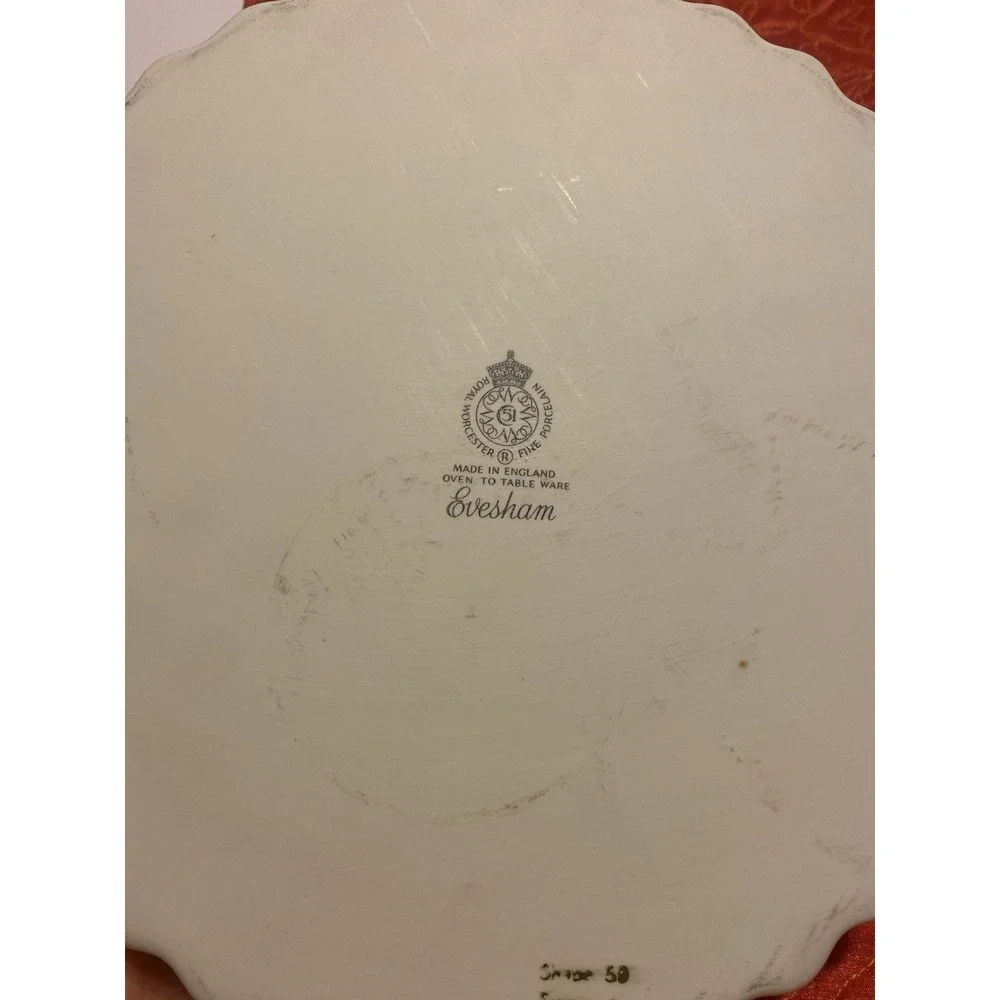 Vintage‎ Fine Porcelain Royal Worcester Evesham Pattern Flan or Tart Dish 1961